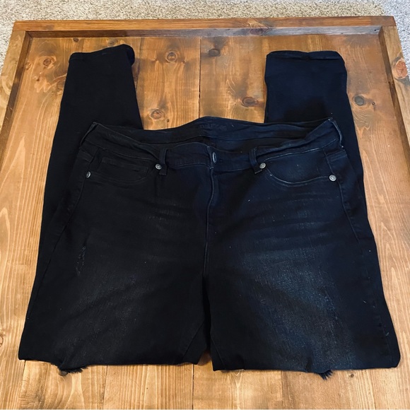 Maurices Denim - Maurices distressed black skinny jeans